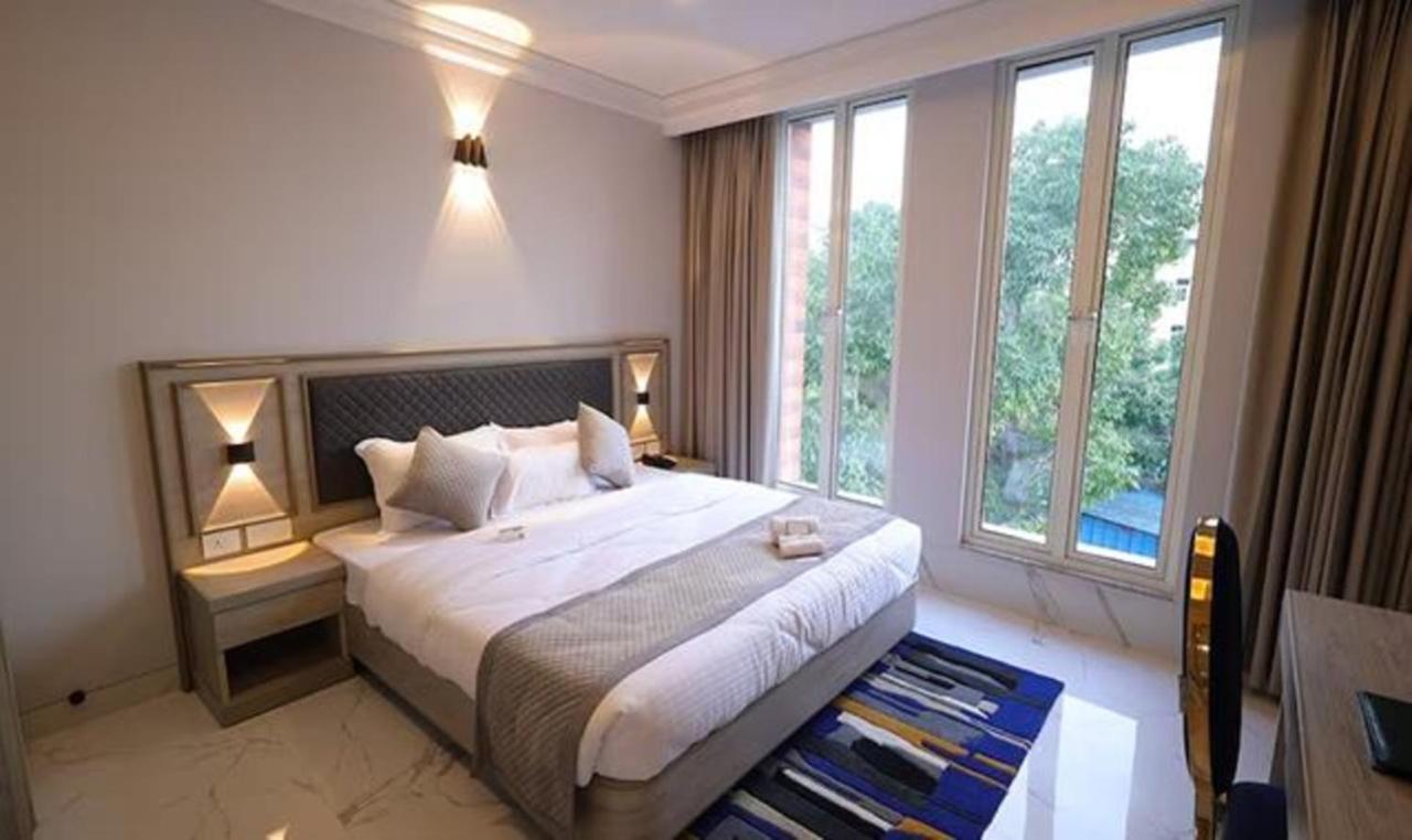 Fabhotel Prime Hampton By Ic'S Noida Kültér fotó