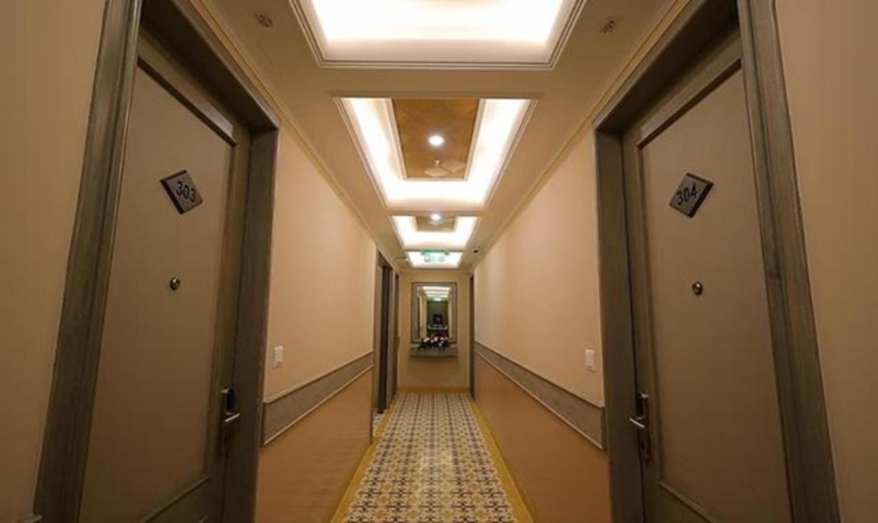 Fabhotel Prime Hampton By Ic'S Noida Kültér fotó